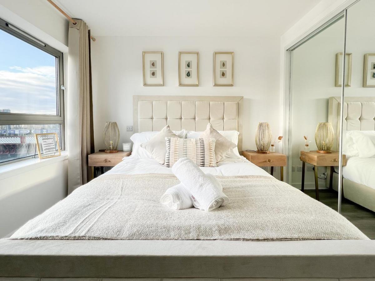 Stunning Riverview City Centre Apartment グラスゴー エクステリア 写真